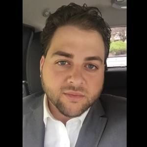 Meet your Posher, Derek